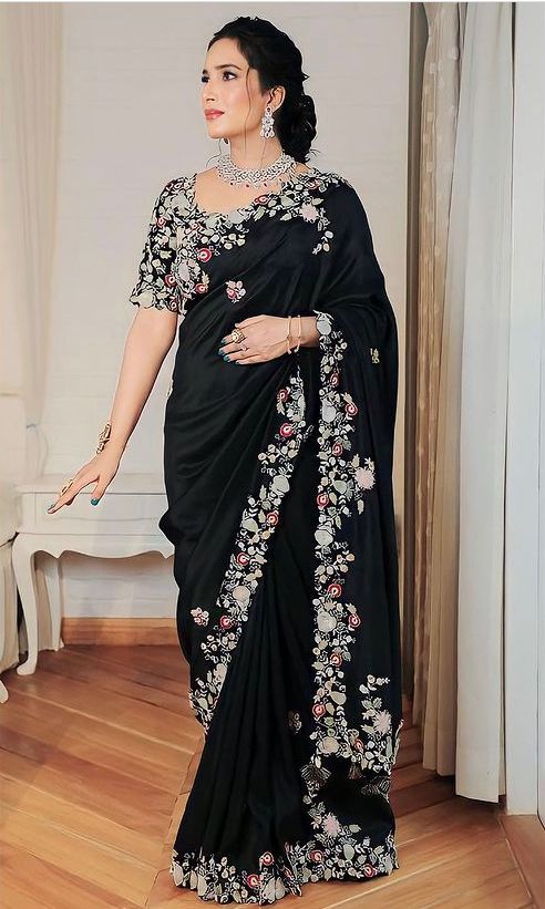 Black Saragam Sarees